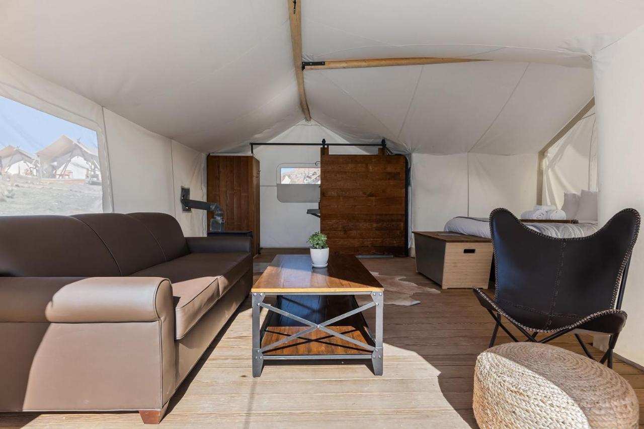 Under Canvas Zion Върджин Екстериор снимка